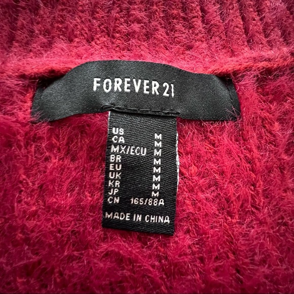 Forever 21 • Cardigan - Picture 2 of 2